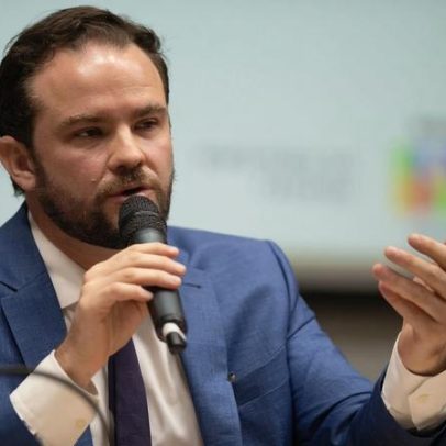 Durigan discute crime organizado com secretário do Tesouro dos EUA