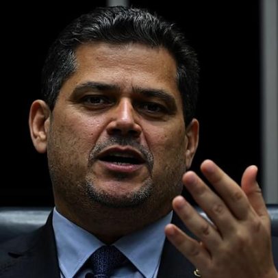 Alcolumbre e Messias discutem sabatina em reunião
