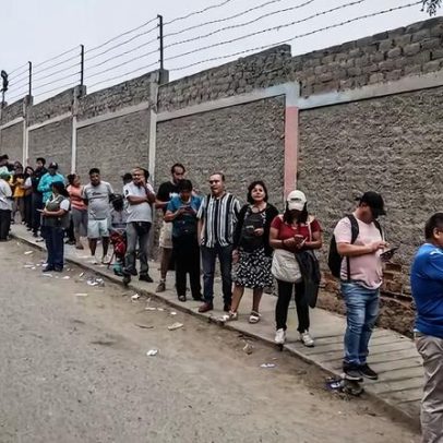 Pressão pela saída do chefe eleitoral do Peru cresce com apuração lenta