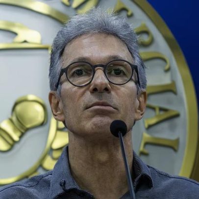 Demanda por outsider cresce e atritos com STF podem favorecer Zema