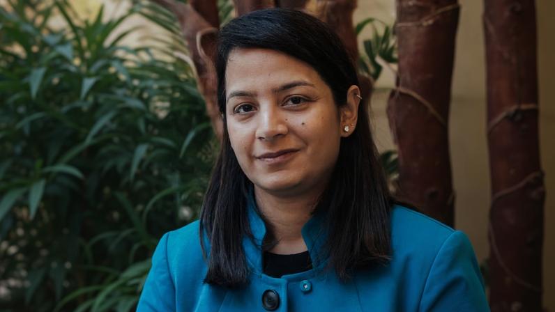 Meera Chandan, do J.P.: “Perdeu-se a procura por segurança do início da guerra” — Foto: Cyril Marcilhacy/Bloomberg