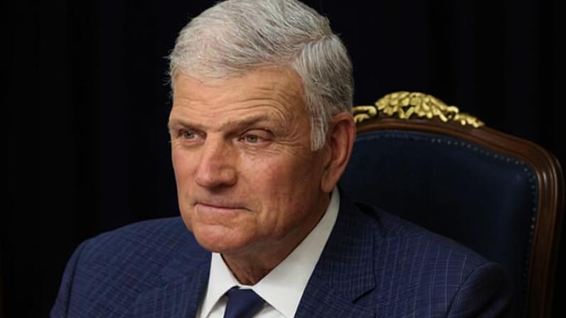 Franklin Graham afirma que Trump não se retrataria conscientemente como Jesus Cristo