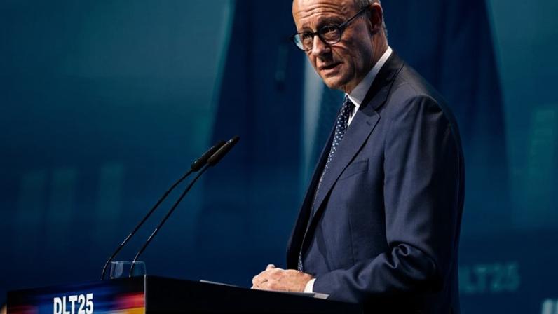 O chanceler alemão, Friedrich Merz, criticou a postura dos EUA na negociação de um cessar-fogo com o Irã