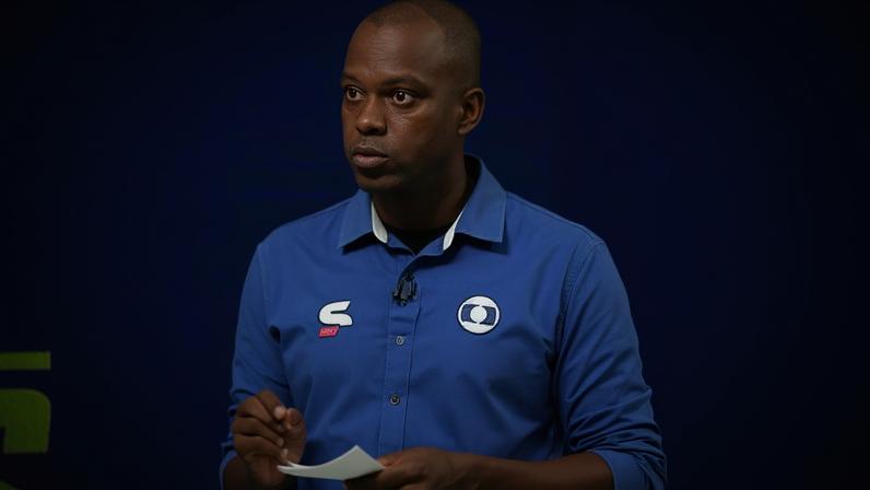 PC Oliveira apontou erro capital de arbitragem no Brasileirão (Foto: Reprodução: Sportv)