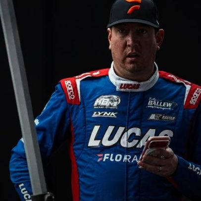 Kyle Busch rebate críticas de Denny Hamlin em meio à má fase