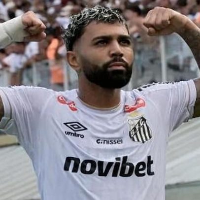 Gabigol atua como garçom no Santos e bate marca inédita na carreira