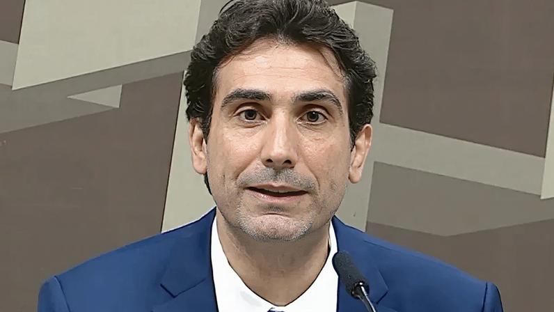 Galípolo afirma não ter conversado com Moraes sobre o Banco Master