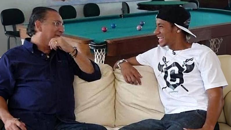 Galvão Bueno rebateu postagem de Neymar sobre polêmica do dedo nos ouvidos