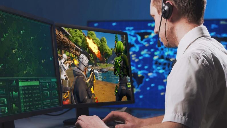 Trump e FAA buscam gamers para ajudar na falta de controladores de tráfego aéreo