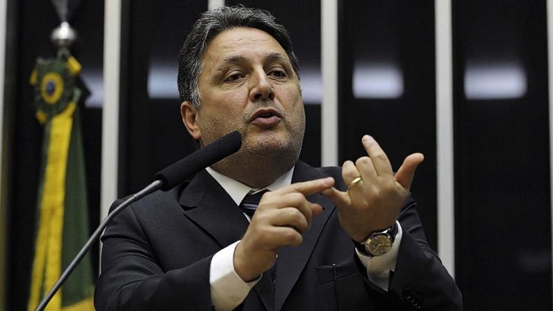 Garotinho aparece em propaganda do Republicanos