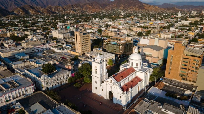 Vista aérea de Santa Marta, na Colômbia — Foto: Getty Images