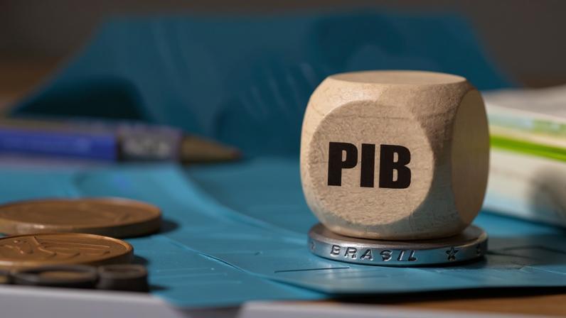 IBC-Br, a 'prévia do PIB', desacelera e sobe 0,6% em fevereiro. E a Selic como fica? — Foto: Getty Images