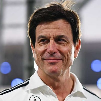 Mercedes domina na F1, Wolff alerta: vantagem não garante vitória