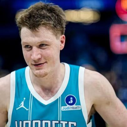 Calouro dos Hornets quebra recorde de 3 pontos e supera Kemba Walker