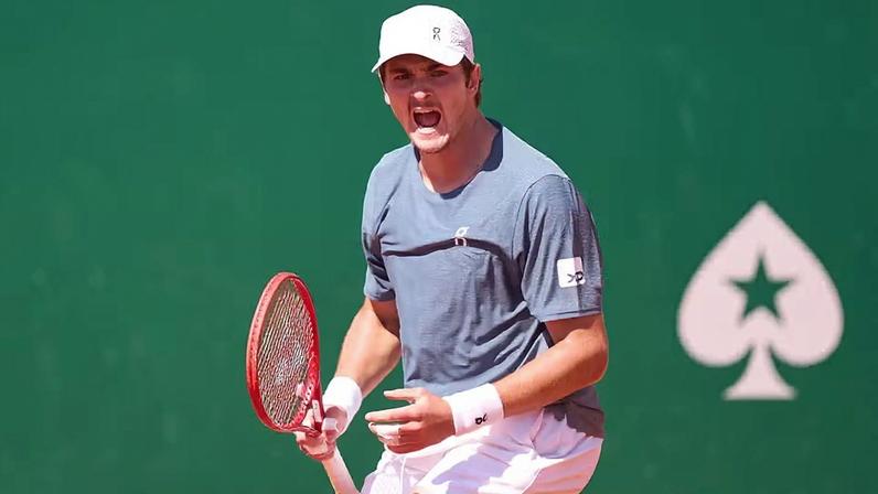 João Fonseca no Masters 1.000 de Monte Carlo — Foto: Mateo Villalba/Getty Images