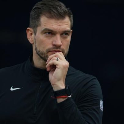 Splitter faz história; Spurs eliminam Blazers nos playoffs