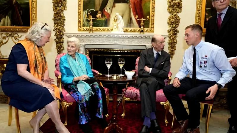Princesa Alexandra e Príncipe Edward no centenário da Rainha Elizabeth II