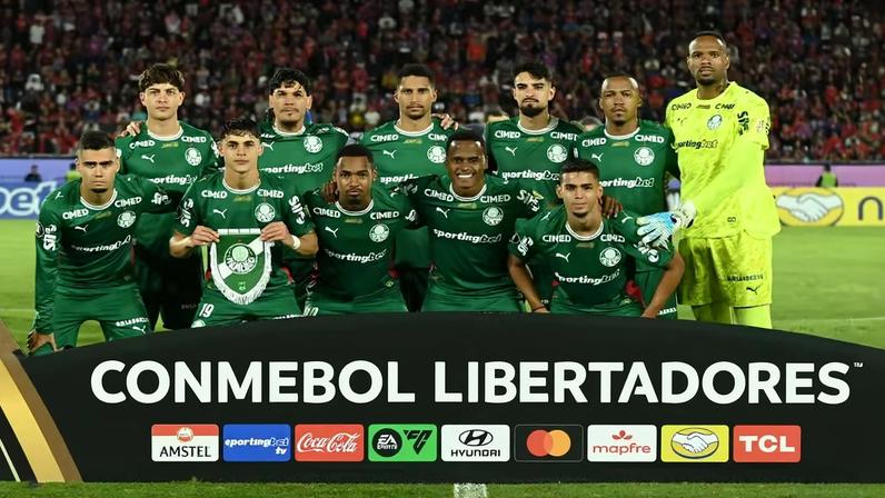 Time posado do Palmeiras em jogo contra o Cerro Porteño — Foto: Christian Alvarenga/Getty Images