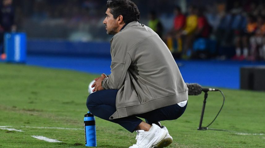 Abel Ferreira em Cerro Porteño x Palmeiras — Foto: Christian Alvarenga/Getty Images