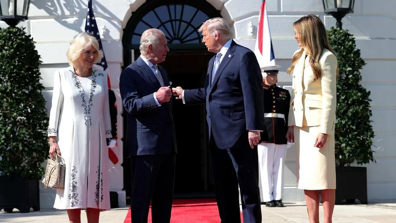 Donald Trump e Melania Trump recebem o Rei Charles III e a Rainha Camilla