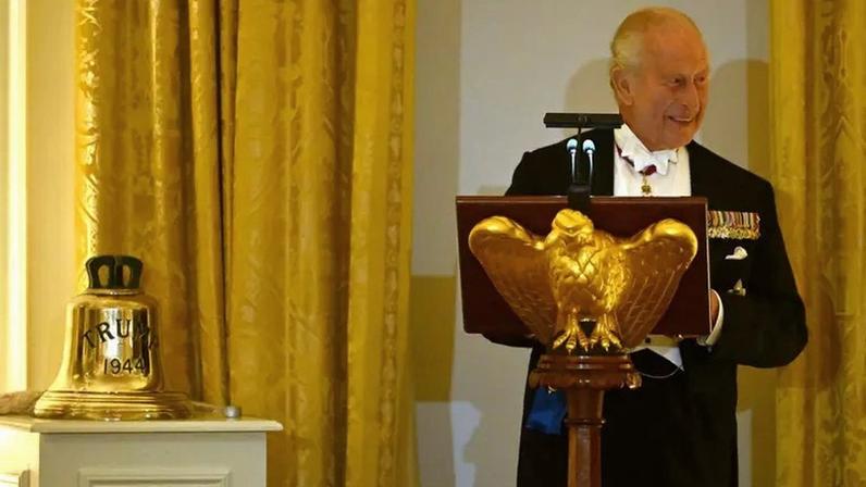 Charles III e Trump durante jantar de Estado na Casa Branca