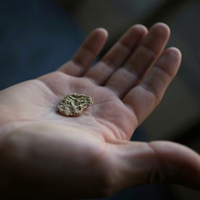 Mineração ilegal de ouro na Amazônia eleva surtos de malária entre indígenas