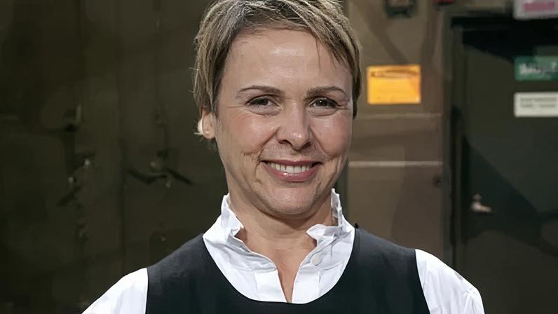 Giulia Gam fez participação na telinha depois de sumiço de anos