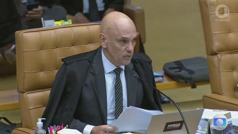 Alexandre de Moraes defende a manutenção do inquérito das fake news — Foto: Jornal Nacional/ Reprodução