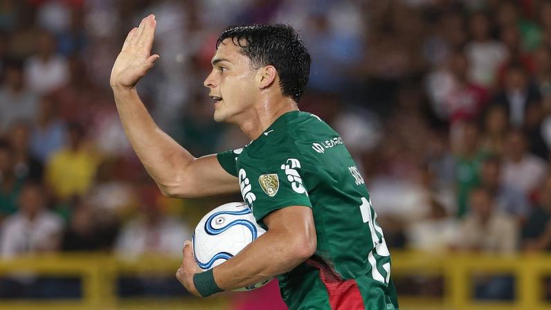 Time do Palmeiras antes do jogo contra o Junior Barranquilla — Foto: Cesar Greco / Palmeiras