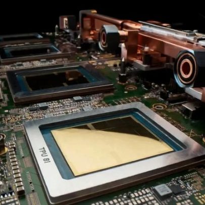 Google anuncia novas TPUs para treino e inferência de IA