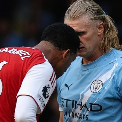 Arsenal erra demais em um mês, perde clássico e sinaliza risco ao título
