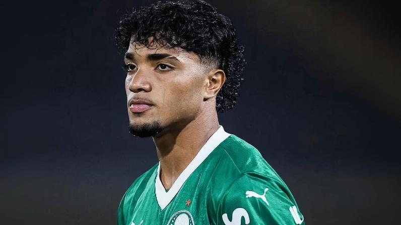 Heittor, atacante da base do Palmeiras