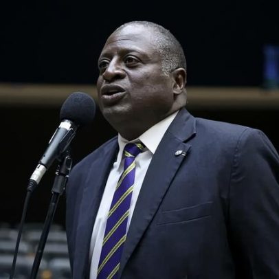 Deputado do PL requer convocação do DG da PF após expulsão de agente dos EUA