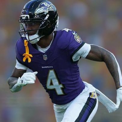 Ravens exercem opção de quinto ano para WR Zay Flowers