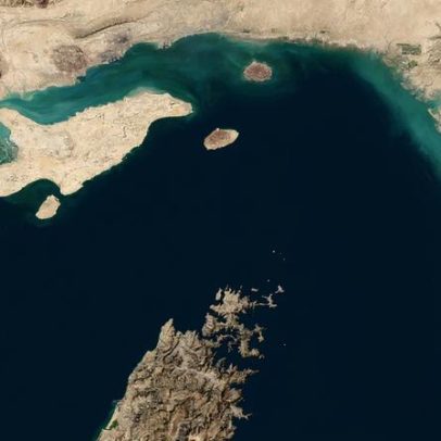 Batalha lenta pelo Estreito de Hormuz aponta tensão regional