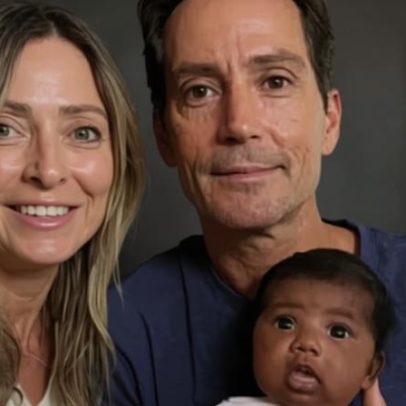 Erro em fertilização leva casal a encontrar os pais biológicos da filha
