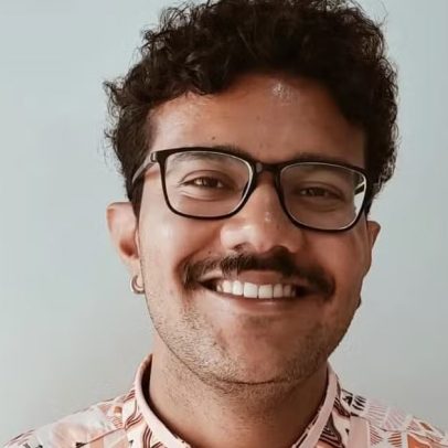 Presidente do São Paulo defende Roger Machado e critica pressão da torcida