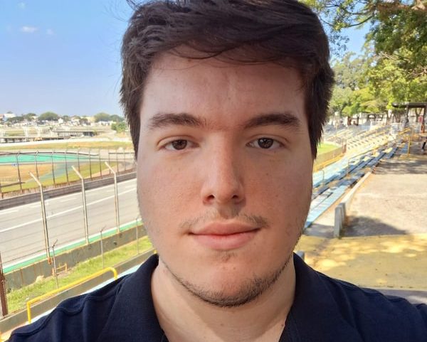 Everaldo Marques consolida ascensão na Globo com jogos do Brasil