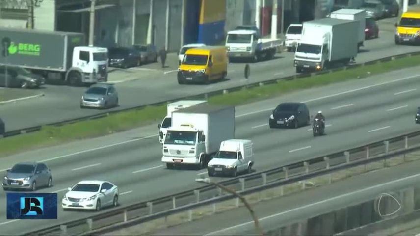 Polícia prende suspeitos de integrar quadrilhas de sequestradores que agiam na Marginal Tietê, em SP