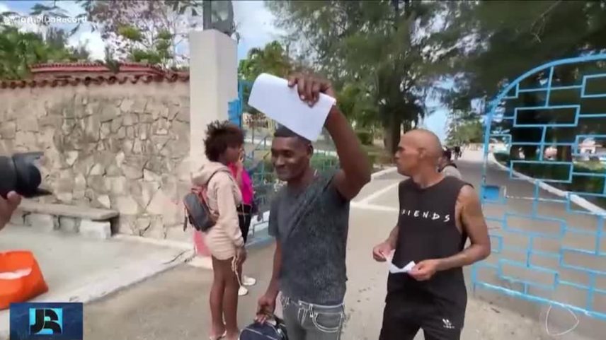 Cuba começa a libertar prisioneiros que receberam anistia do regime comunista