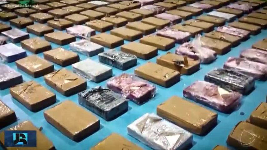 Quase 40% de toda a cocaína apreendida no Brasil no último ano passa pelo Porto de Santos