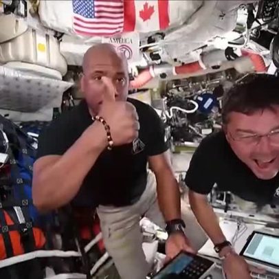 Astronautas da Artemis 2 testam pouso programado para sexta-feira