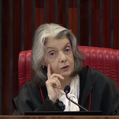Cármen Lúcia antecipa saída da presidência do TSE