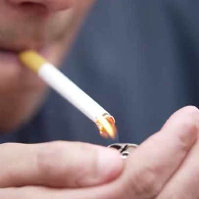 Governo aumenta imposto sobre cigarros para compensar encargos de combustíveis