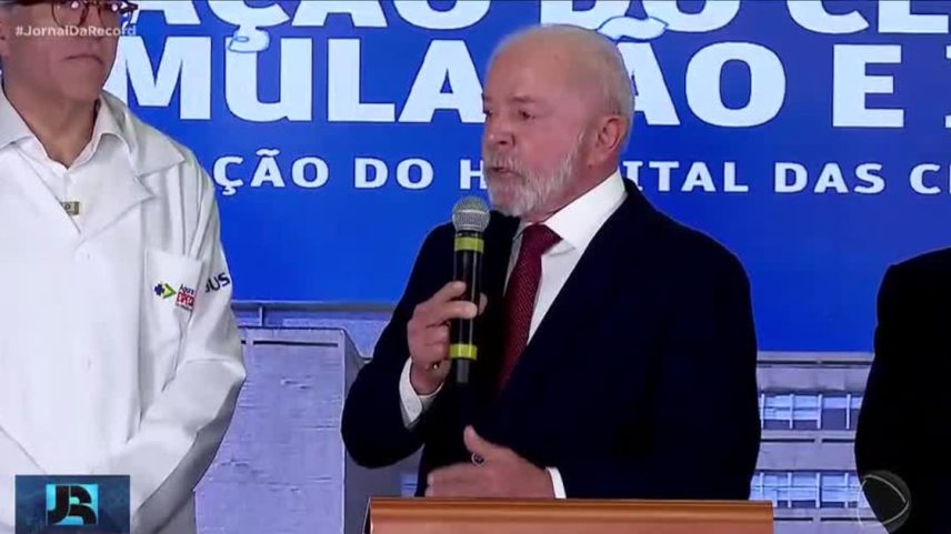 Lula diz que o SUS foi transformado em 'inimigo' por quem nunca precisou da rede pública de saúde