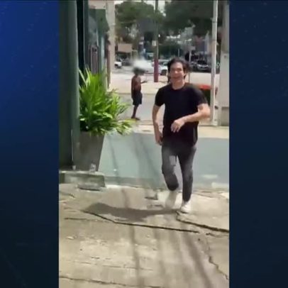 Estudantes de universidade particular em Belém atacam morador de rua com choque