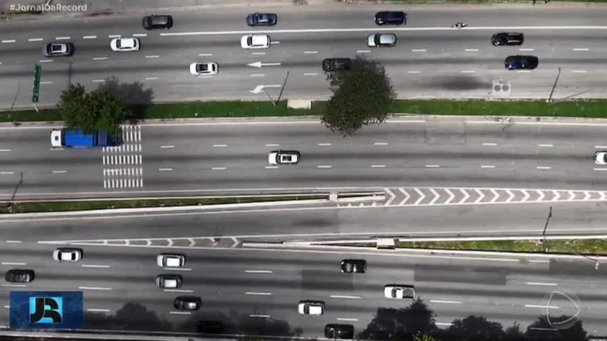 Mais de seis mil motoristas são flagrados dirigindo sem habilitação em SP no último ano
