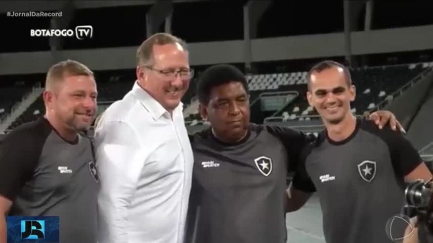 Administradora coloca SAF do Botafogo à venda no jornal britânico 'Financial Times'