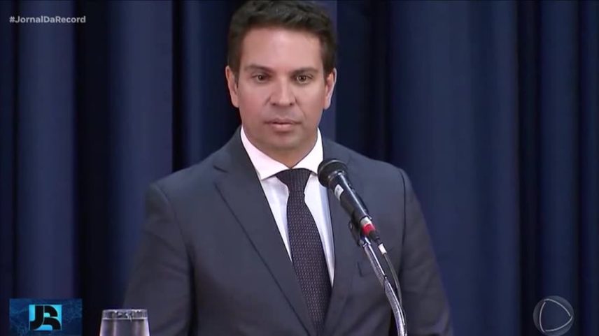 Ex-deputado federal Alexandre Ramagem deixa a prisão nos EUA