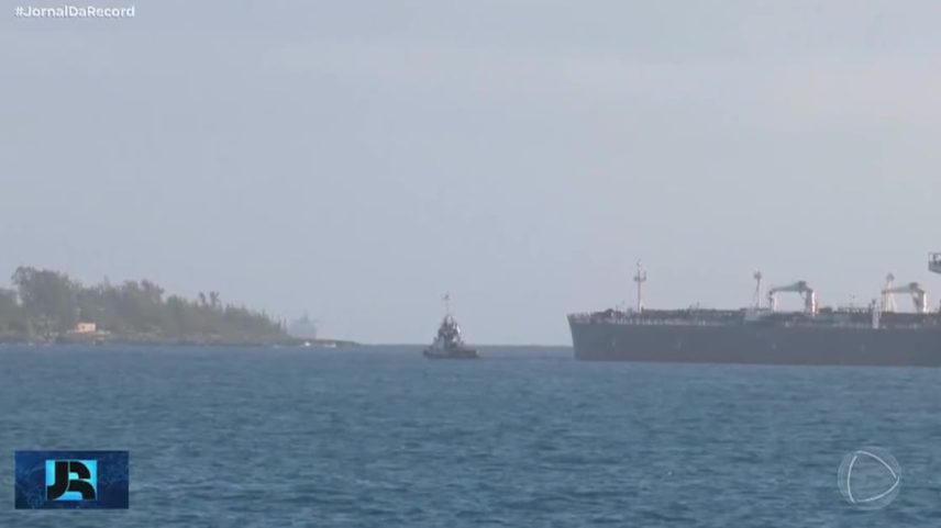 Irã anuncia abertura total do estreito de Ormuz enquanto estiver valendo cessar-fogo com os EUA